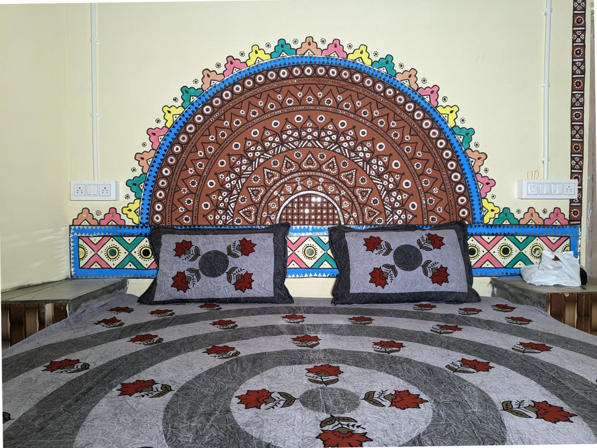 Dhordo White Land Villagestay מראה חיצוני תמונה