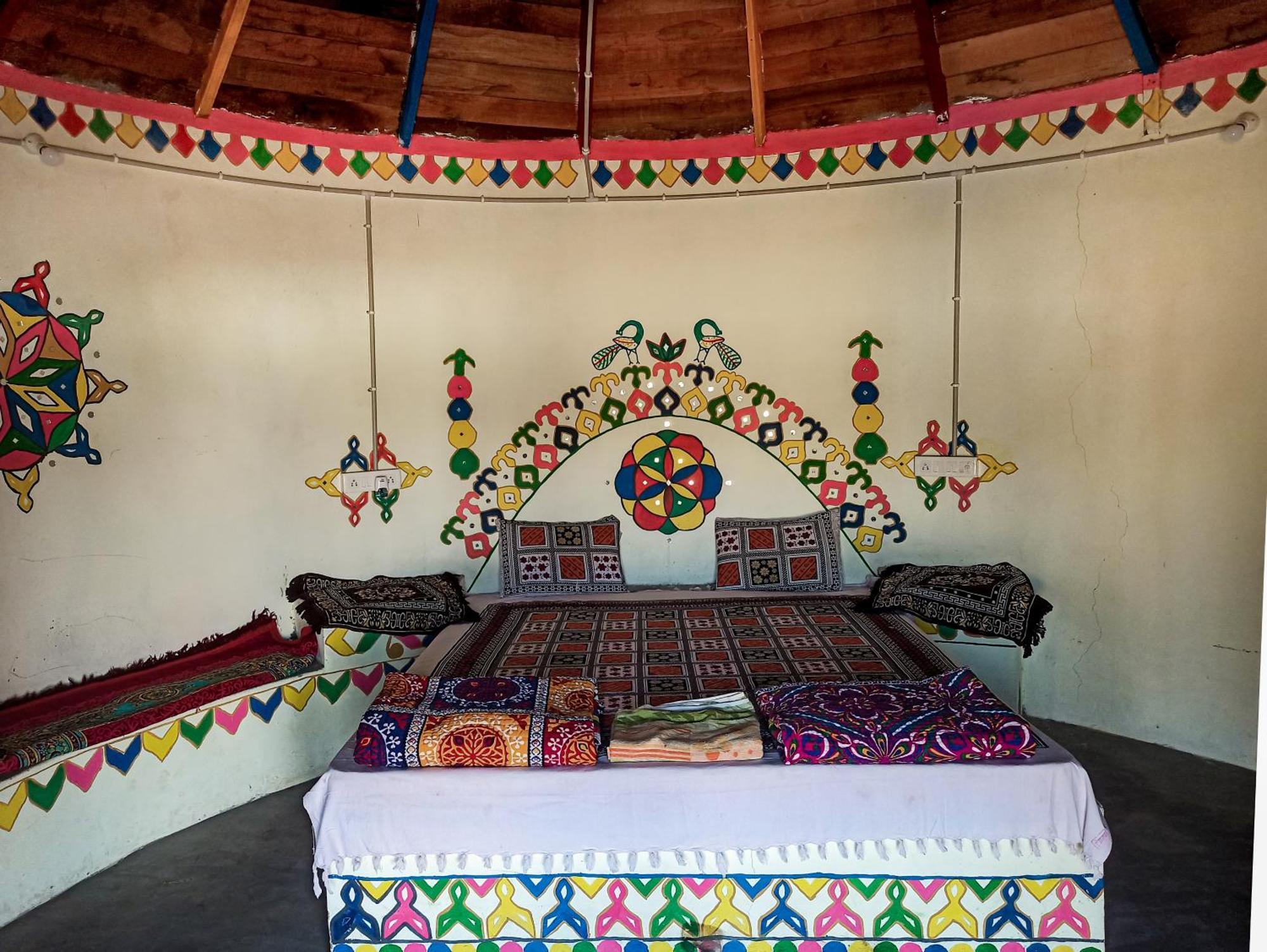 Dhordo White Land Villagestay מראה חיצוני תמונה