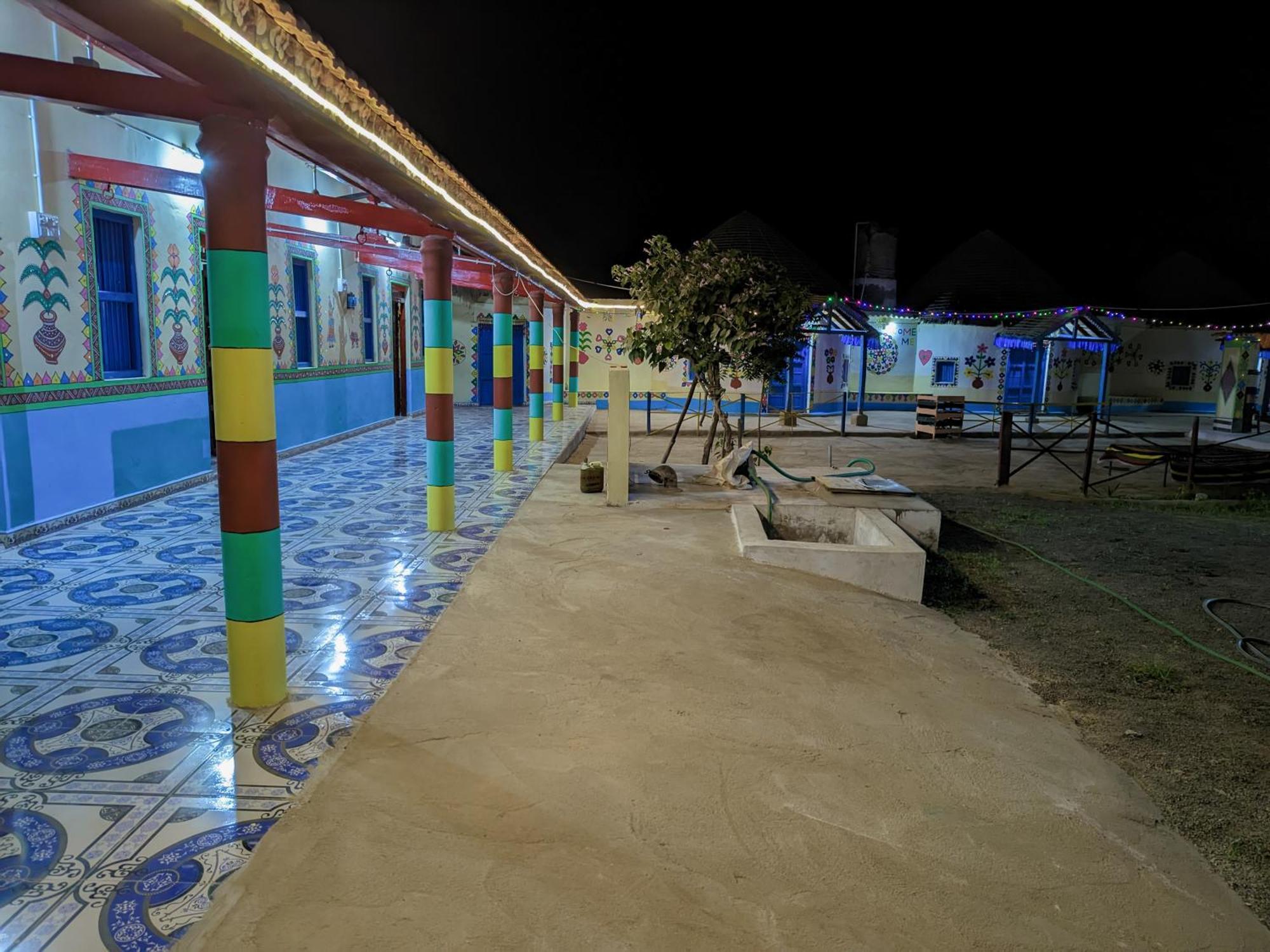 Dhordo White Land Villagestay מראה חיצוני תמונה