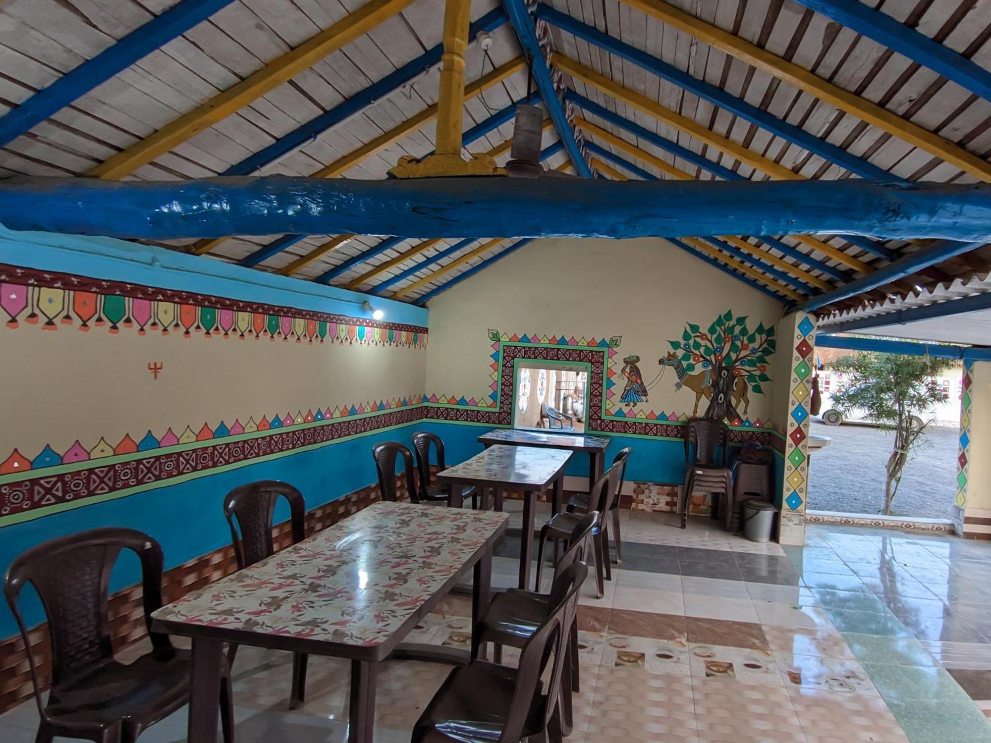 Dhordo White Land Villagestay מראה חיצוני תמונה