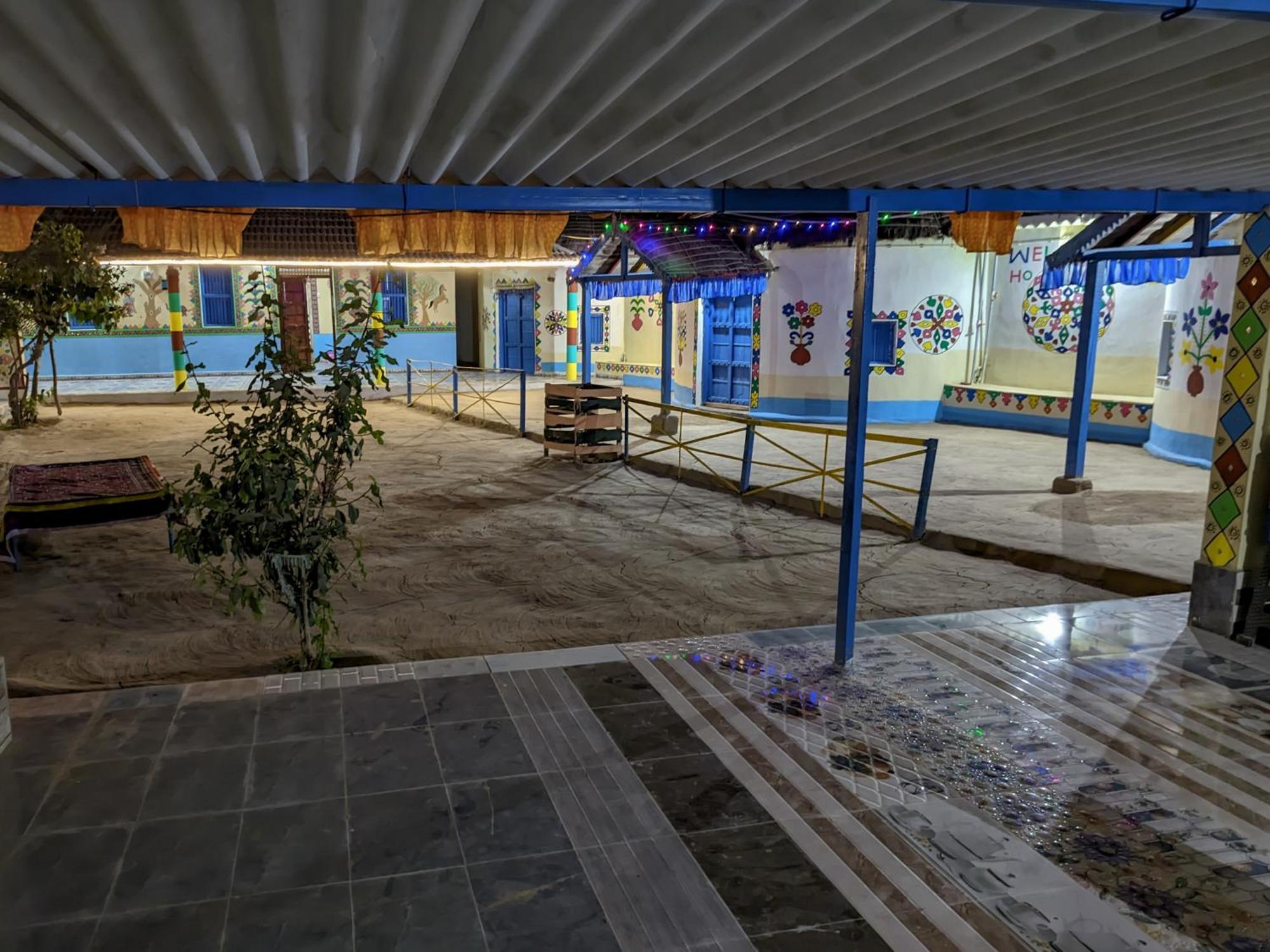 Dhordo White Land Villagestay מראה חיצוני תמונה