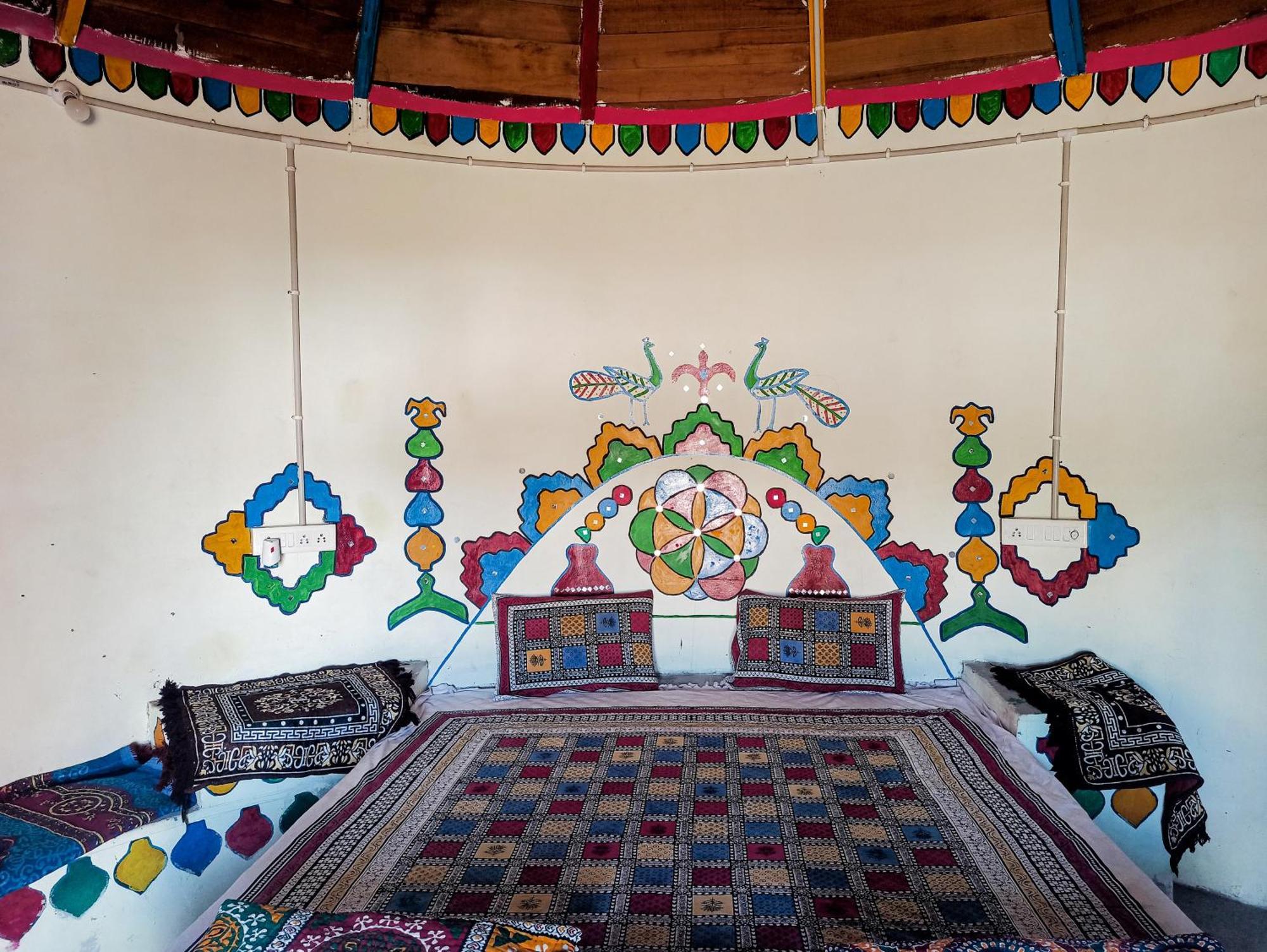 Dhordo White Land Villagestay מראה חיצוני תמונה